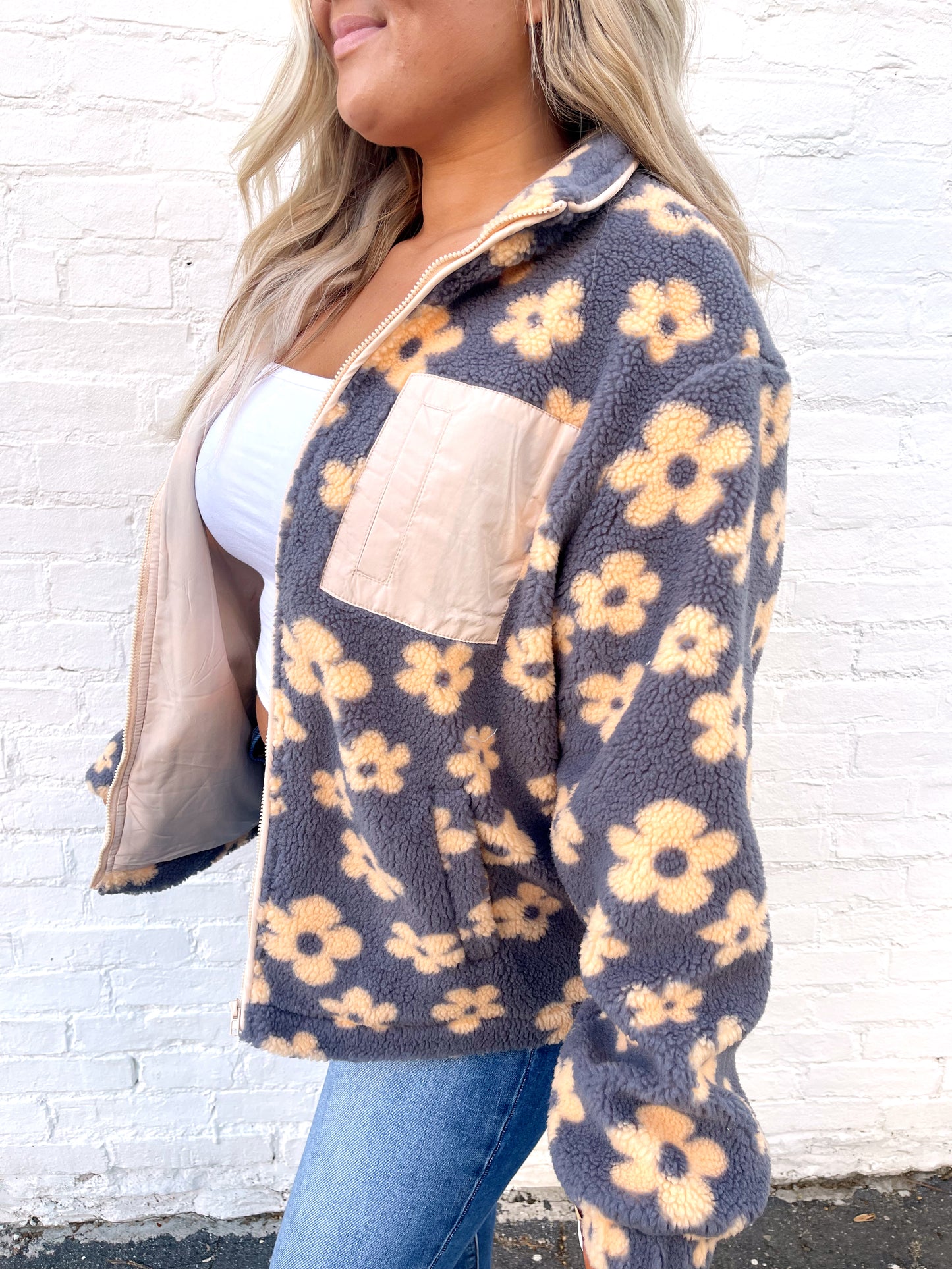 Traci Floral Sherpa