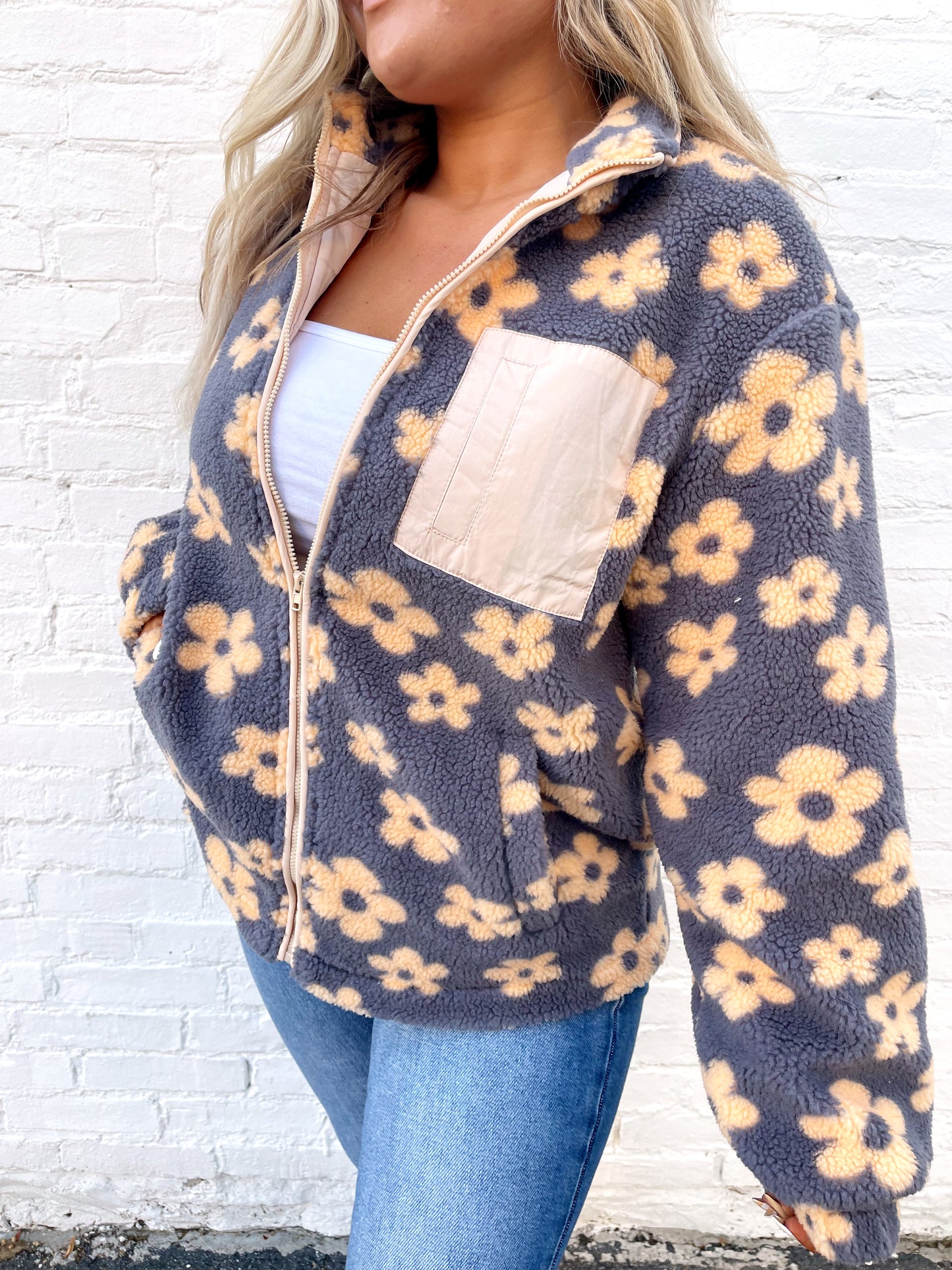 Traci Floral Sherpa