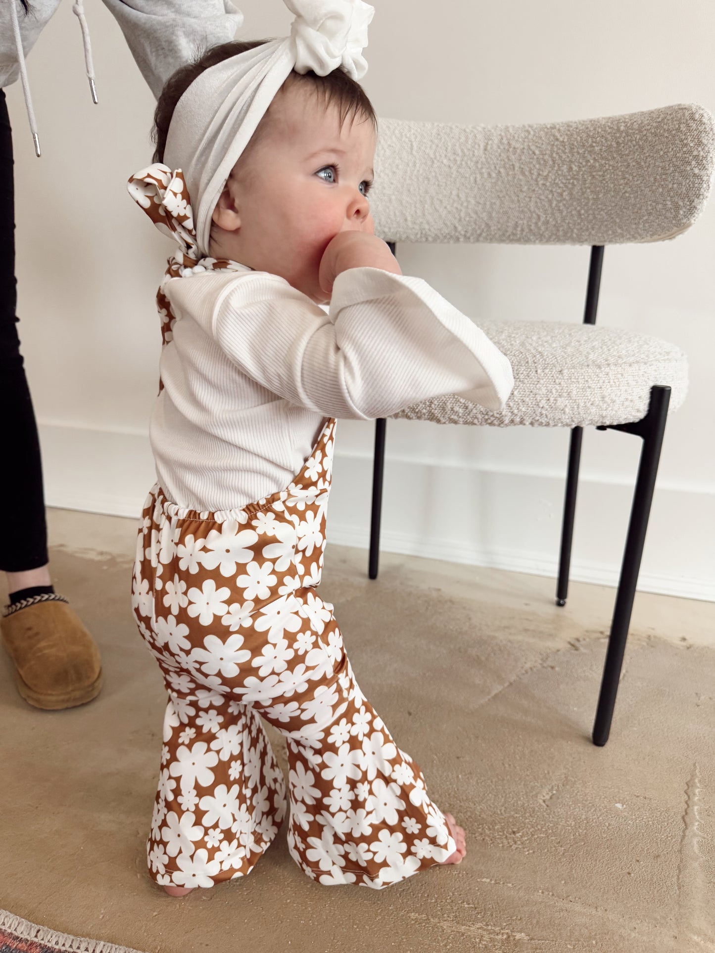 Snowy Bell Sleeve Top
